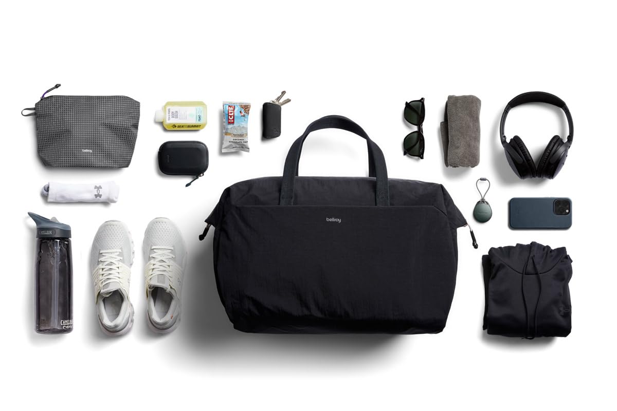 Bellroy Lite Duffel 30L, Lightweight Weekend Duffel Bag - Black