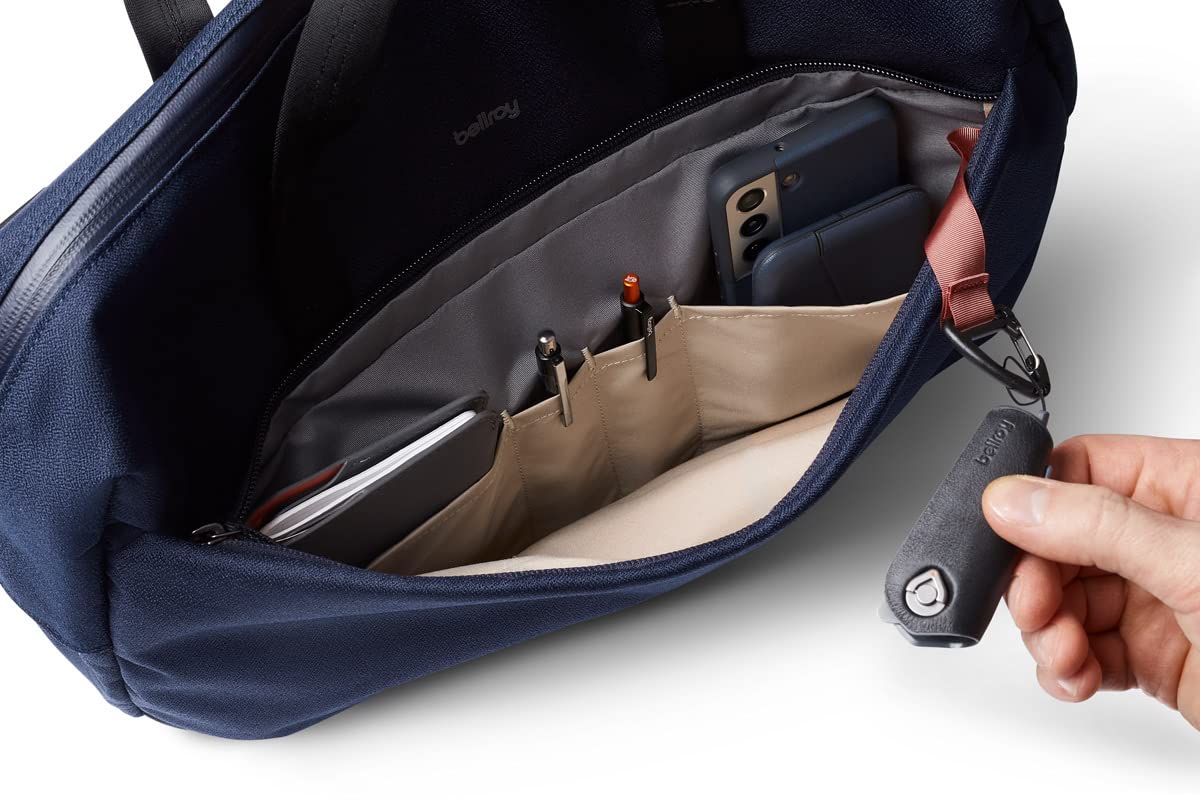 Bellroy Via Work Bag (14L laptop messenger bag) - Navy