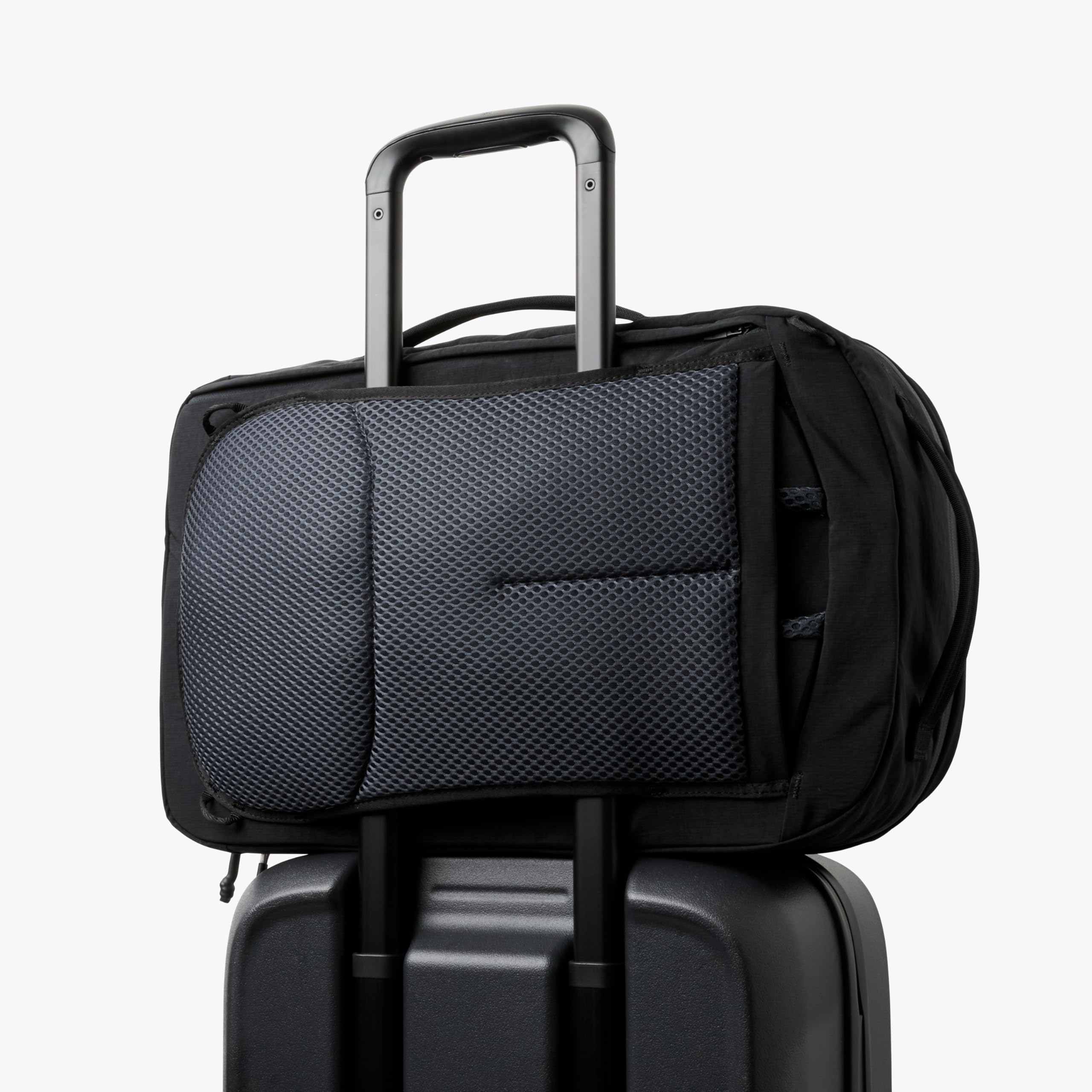 Bellroy Lite Travel Pack 30L, Carry-On Travel Backpack - Black