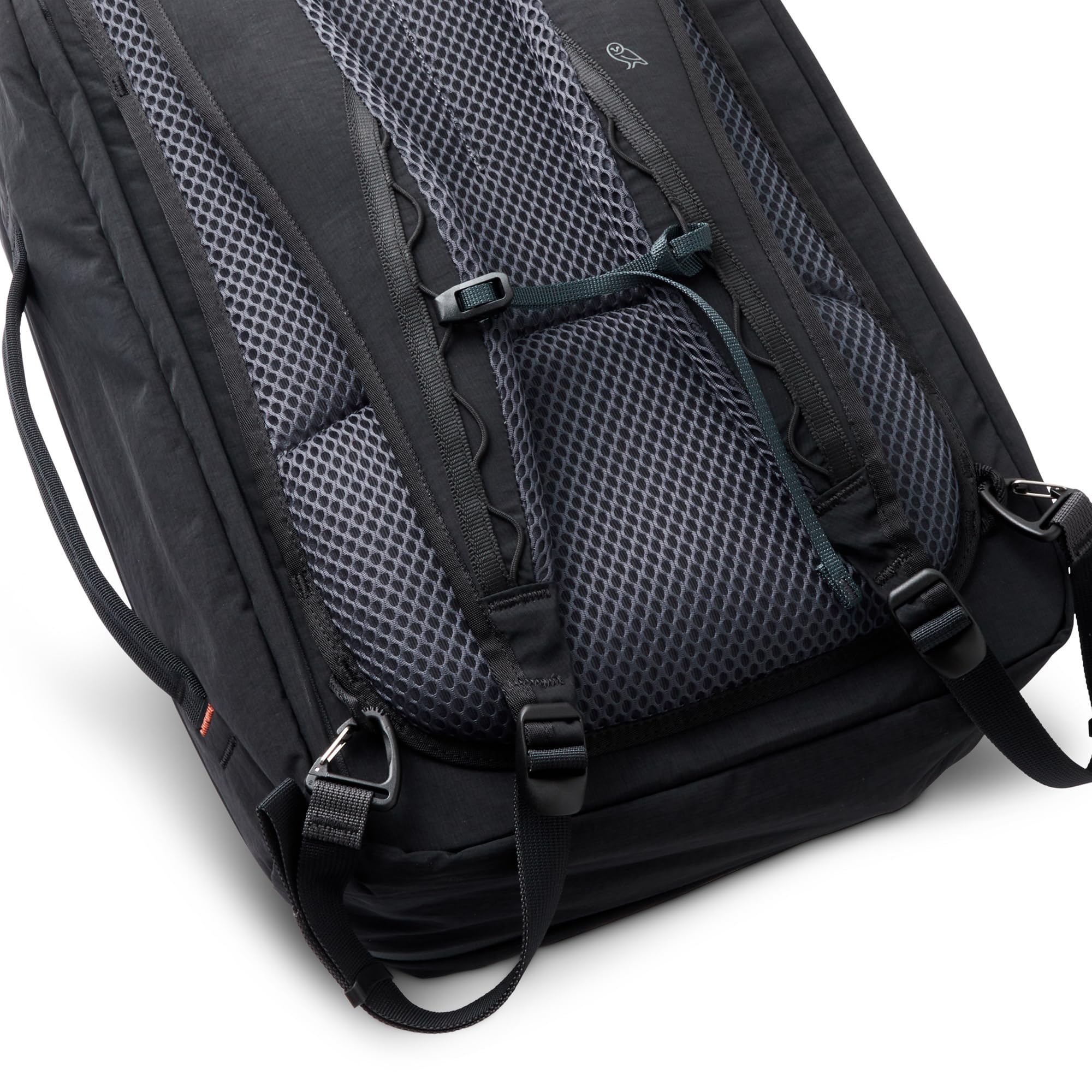 Bellroy Lite Travel Pack 30L, Carry-On Travel Backpack - Black