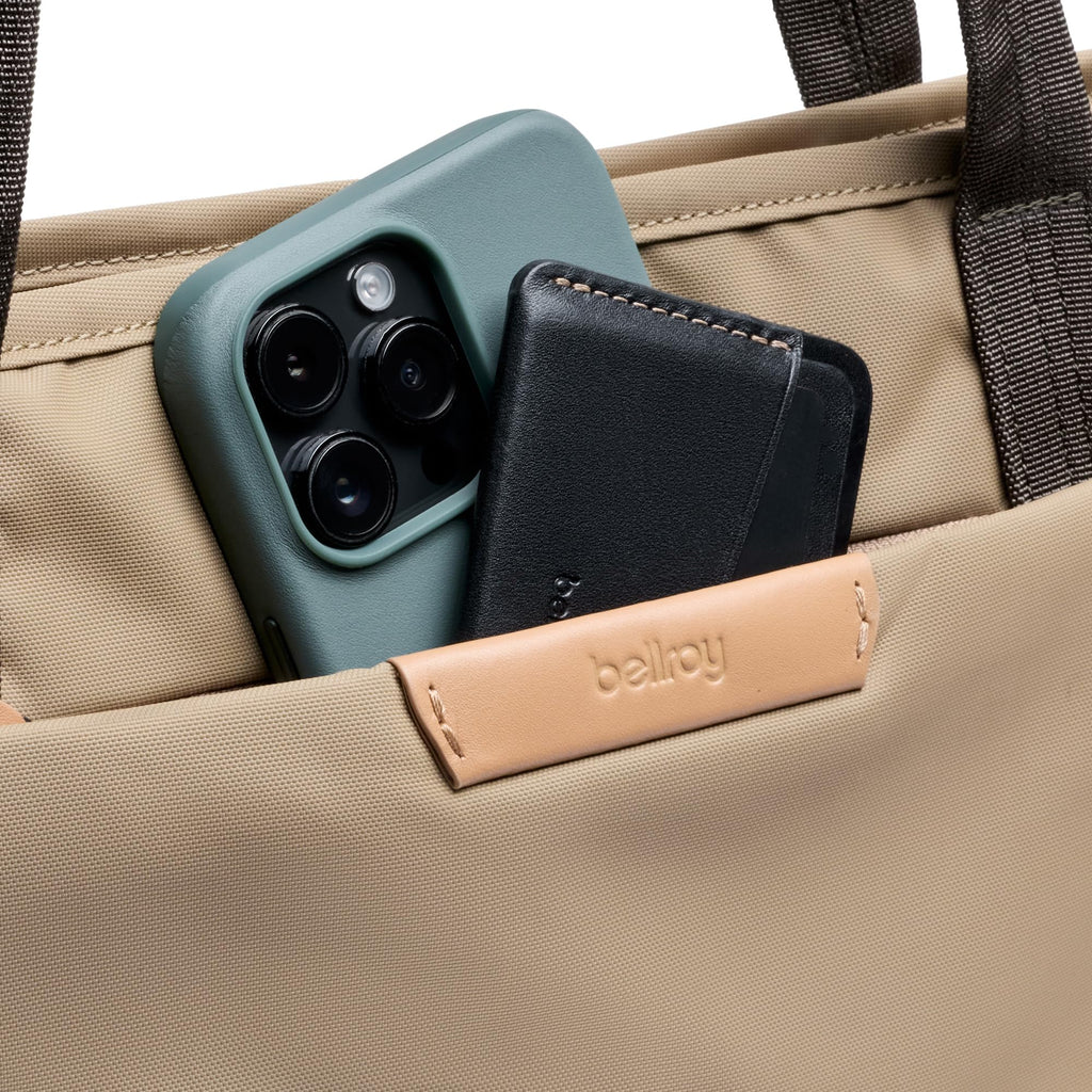 Bellroy Tokyo Tote – Second Edition (Laptop Tote Bag, Casual Shoulder Bag, 15L) - Khaki